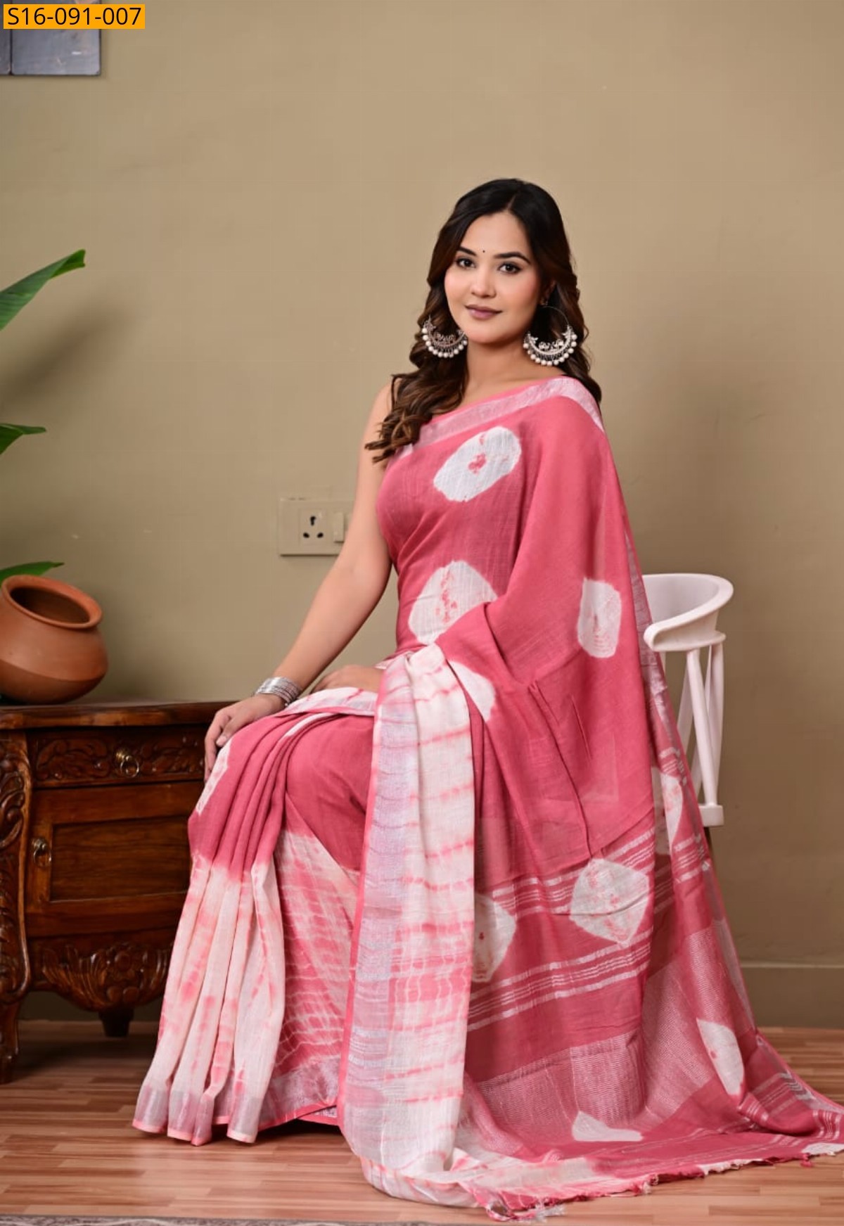Peach Linen Printed Saree