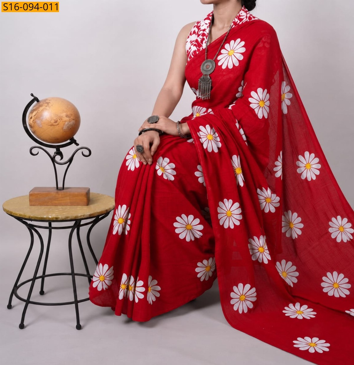 Red Fancy Cotton Mul Mul Sarees