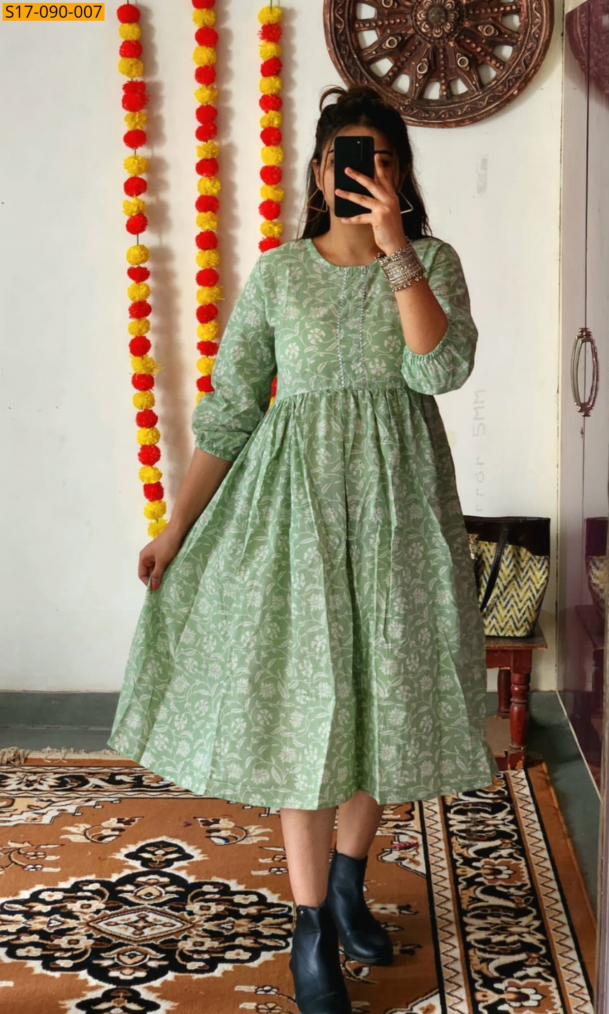 Green Cotton Hand Printed Knee Length Kurti