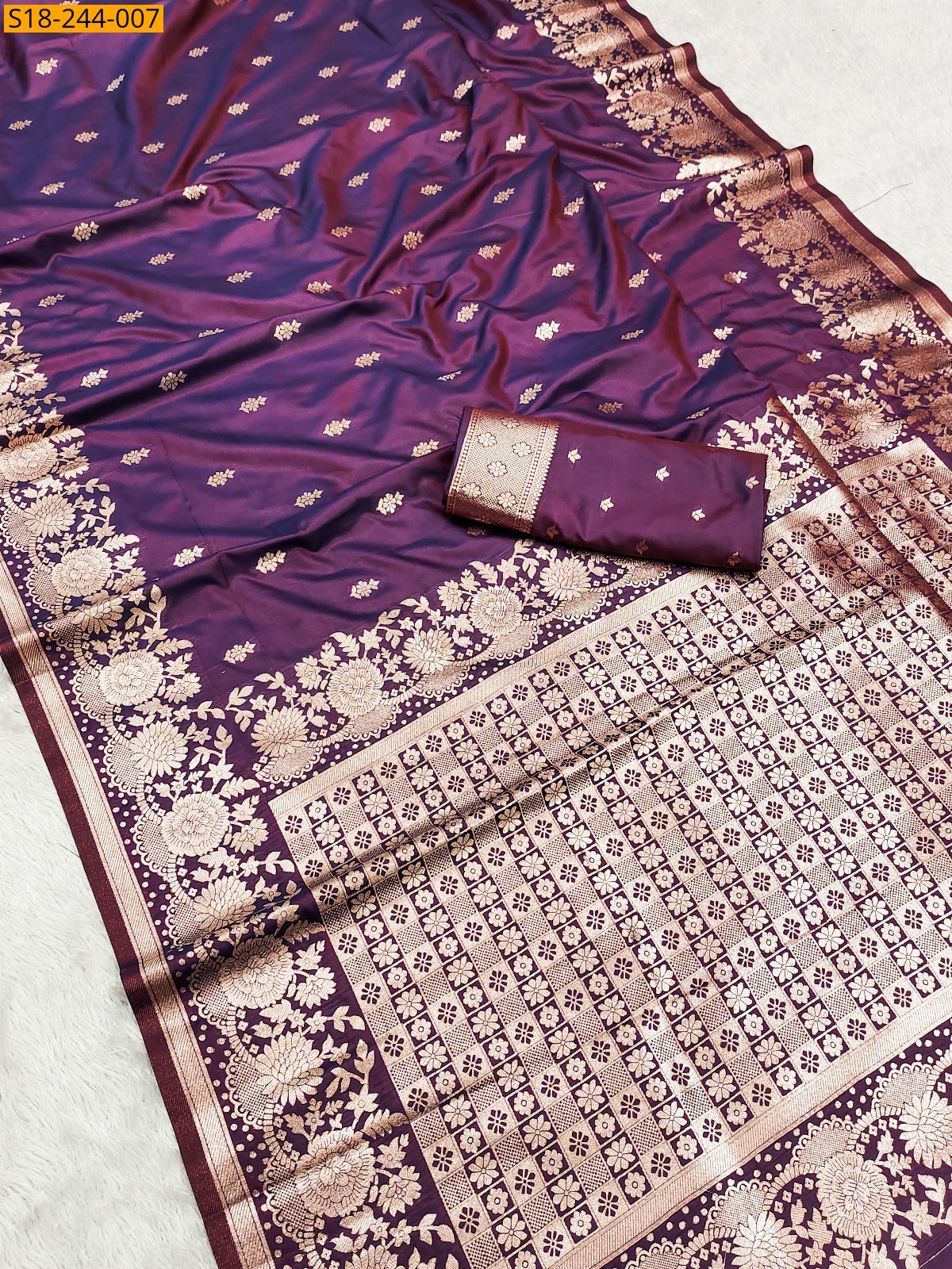 Magenta Soft And pure Banarasi Fancy silk sarees