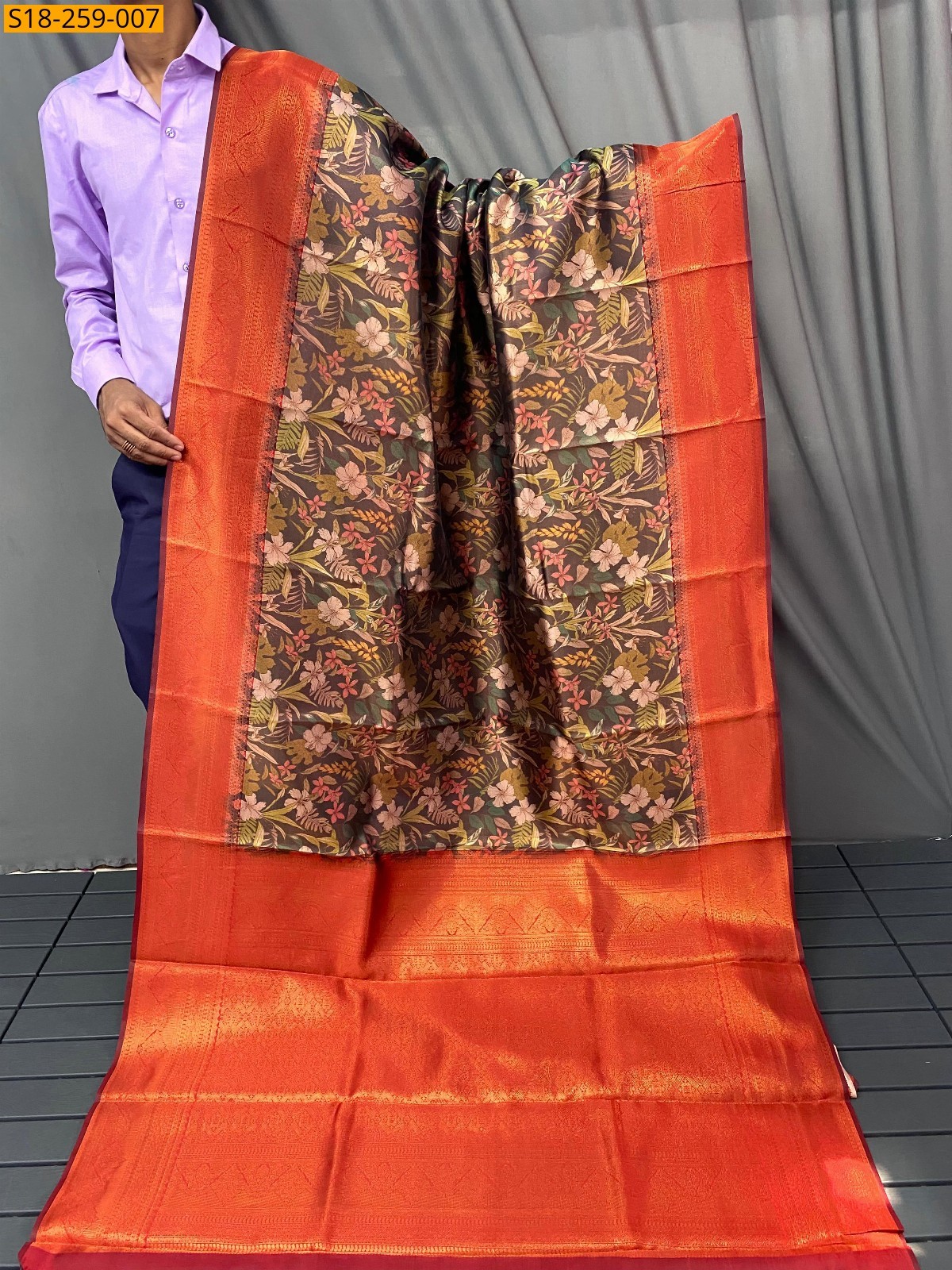 Orange Kanchi pattu silk saree