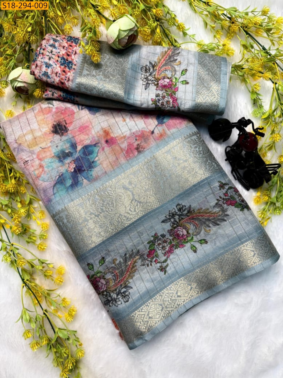 Dola silk saree