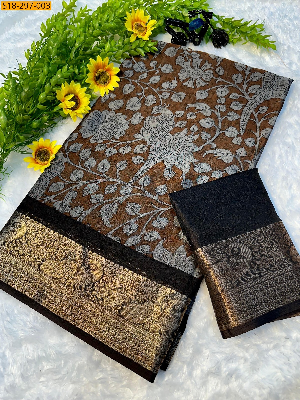 Brown Marshmellow blooming saree