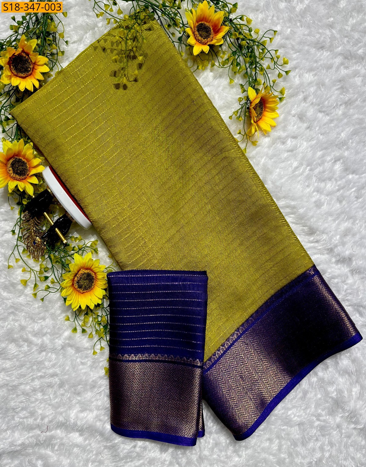 Green Beautiful dola silk saree