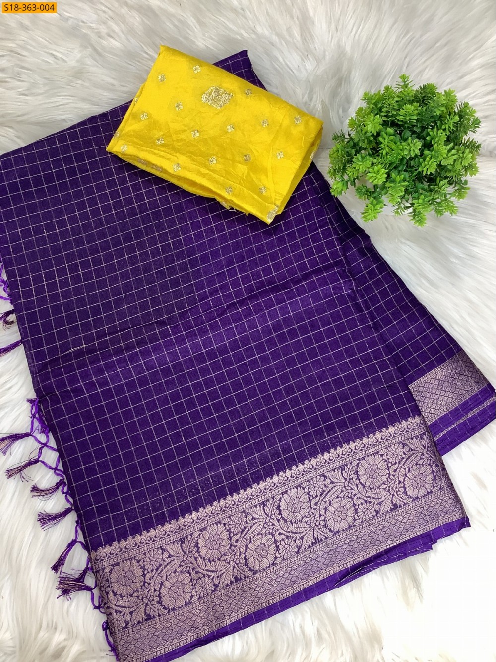 Fancy Dola Silk Saree