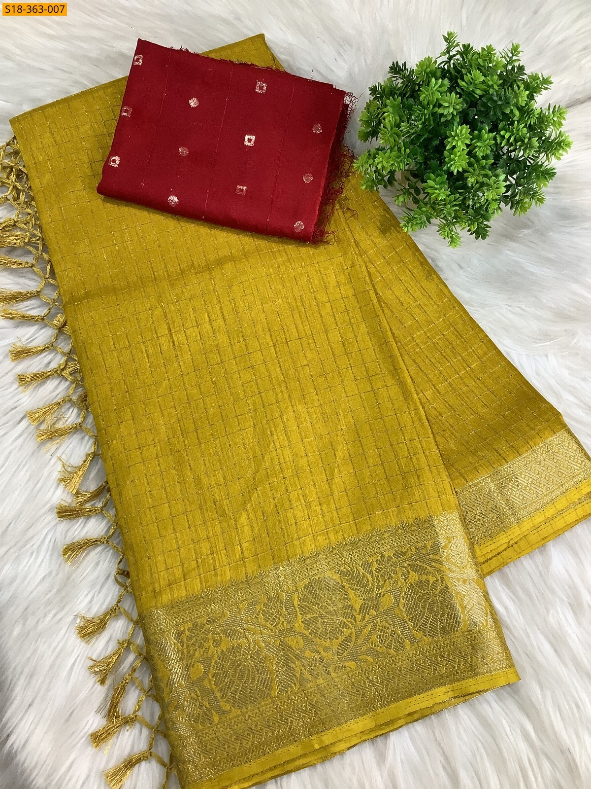 Fancy Dola Silk Saree