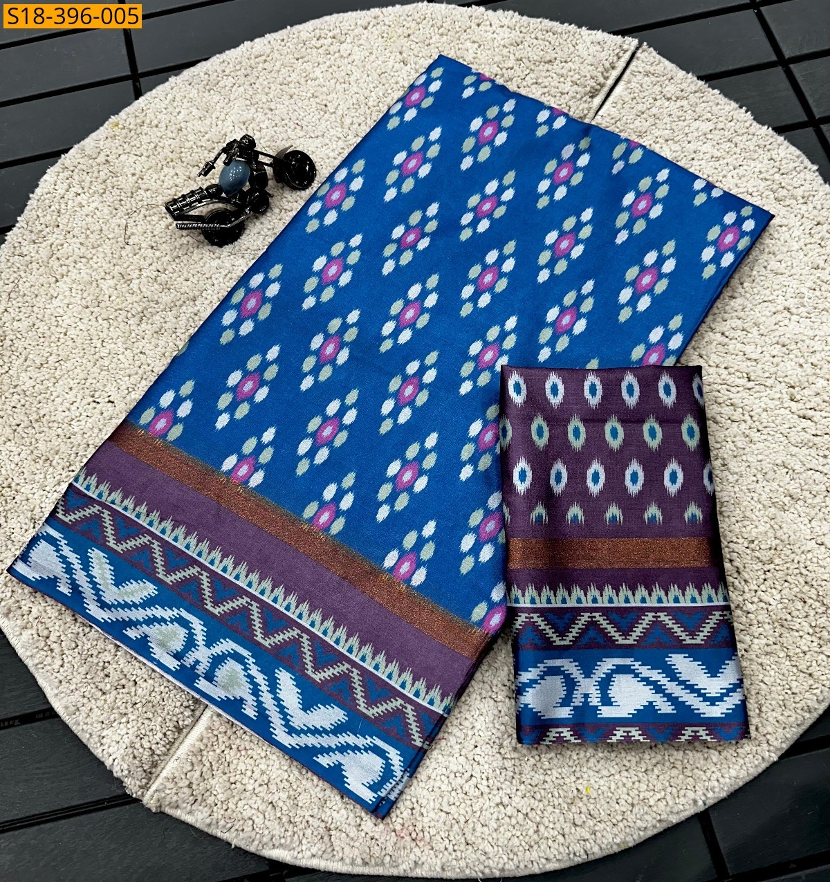 Multi Colour Fancymagalgiri silk Saree