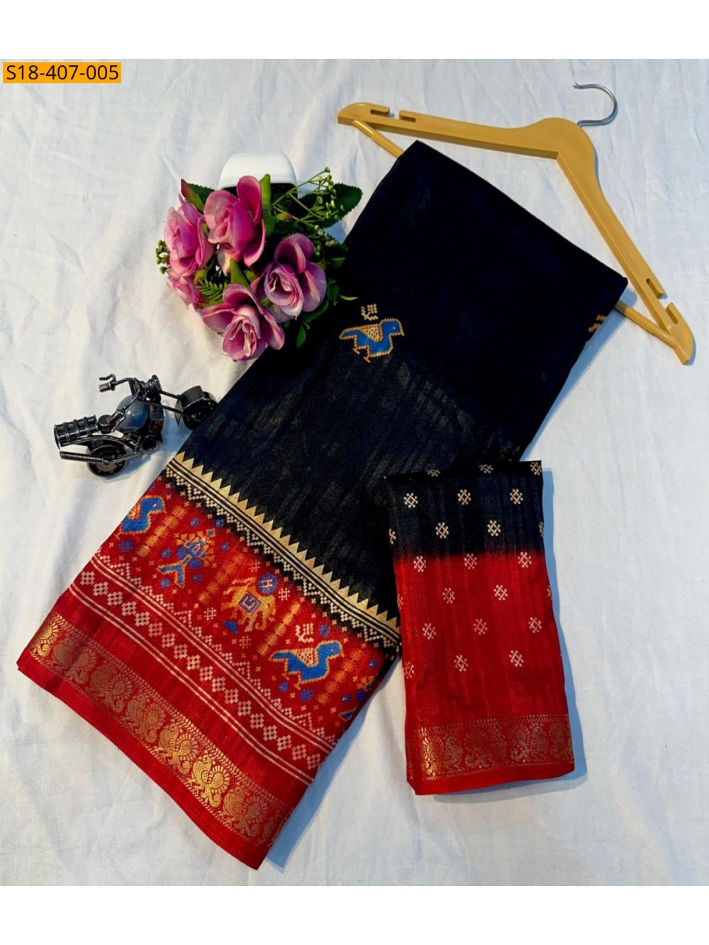 Black Fancy Dola silk saree Black Fancy Dola silk saree