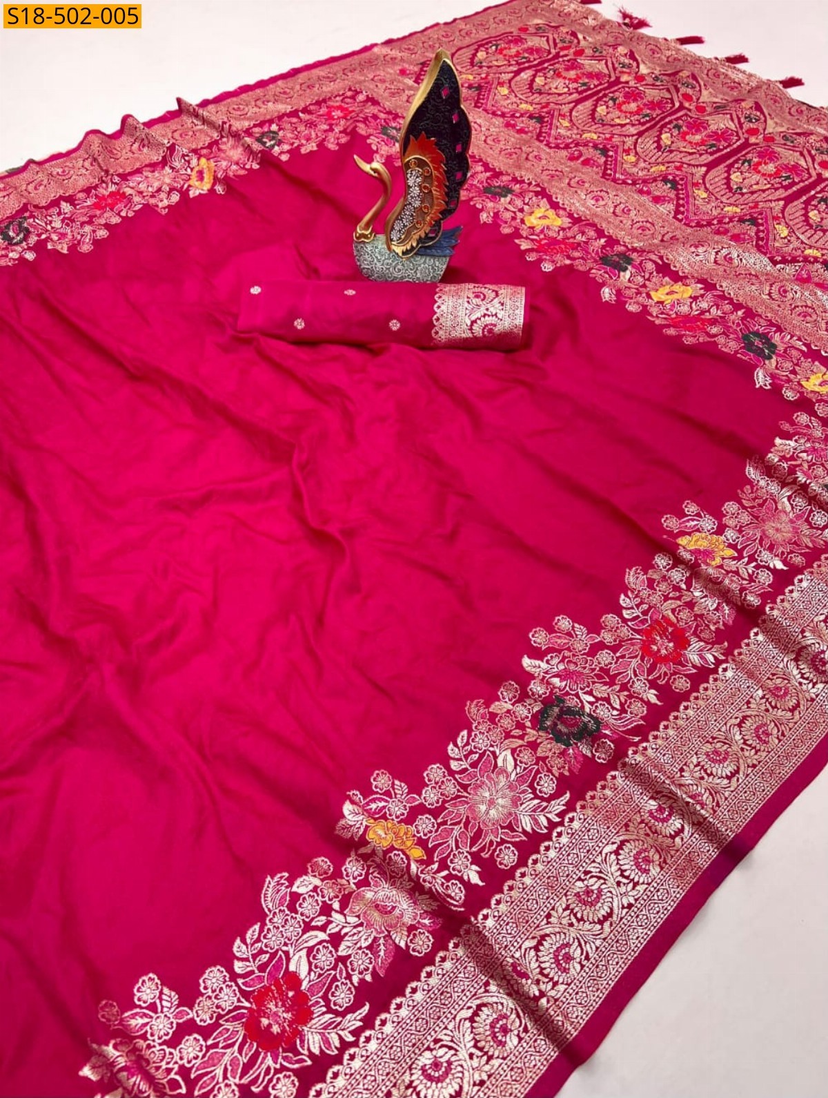 Pink Fancy Dola silk Gala saree