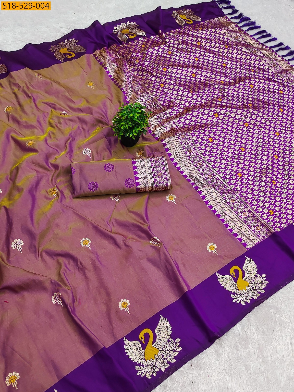 Onion Pink Fancy  Banarasi silk saree 