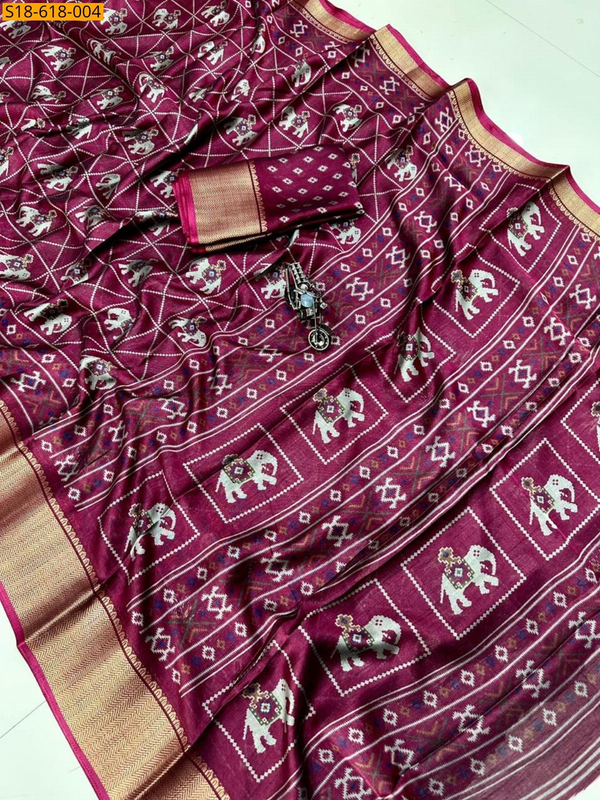 Magenta Fancy Dola silk sarees