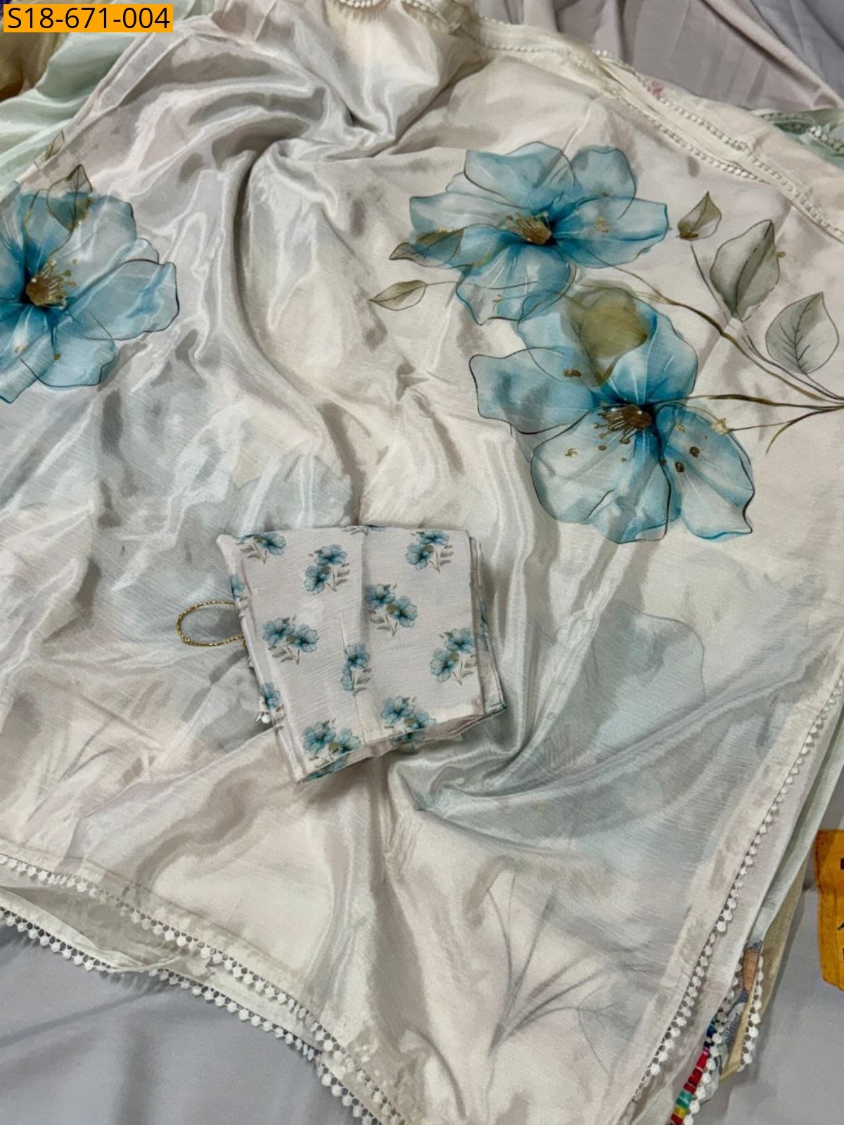 White Chinnon silk saree