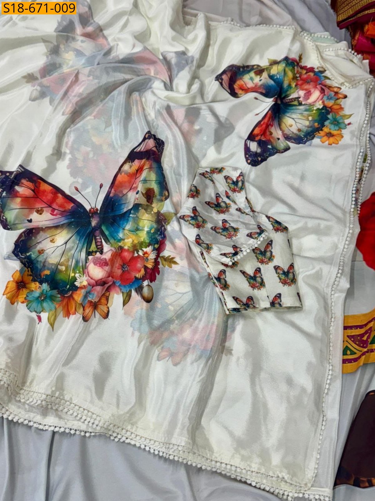 White Chinnon silk saree