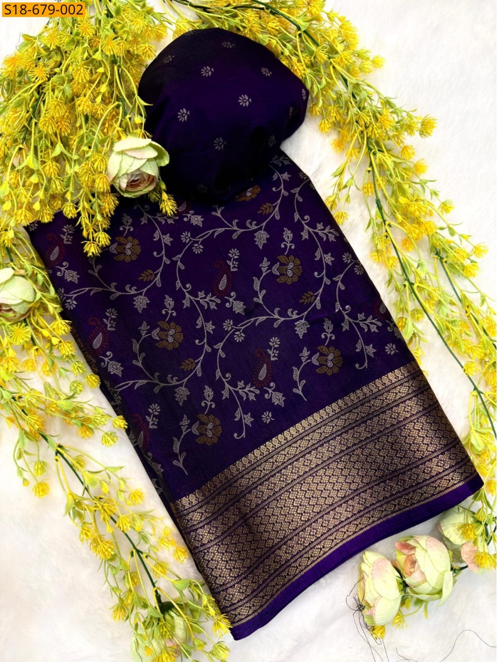 Soft bleck dola silk sarees
