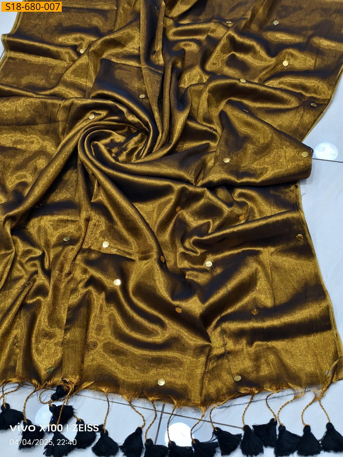Gold Fancy Linen Blooming Sarees