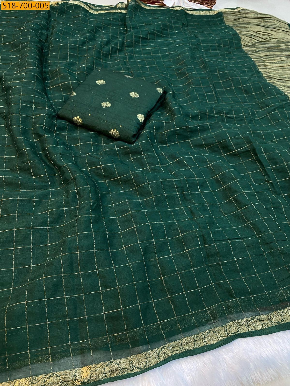 Green Fancy Viscose Checks Sarees