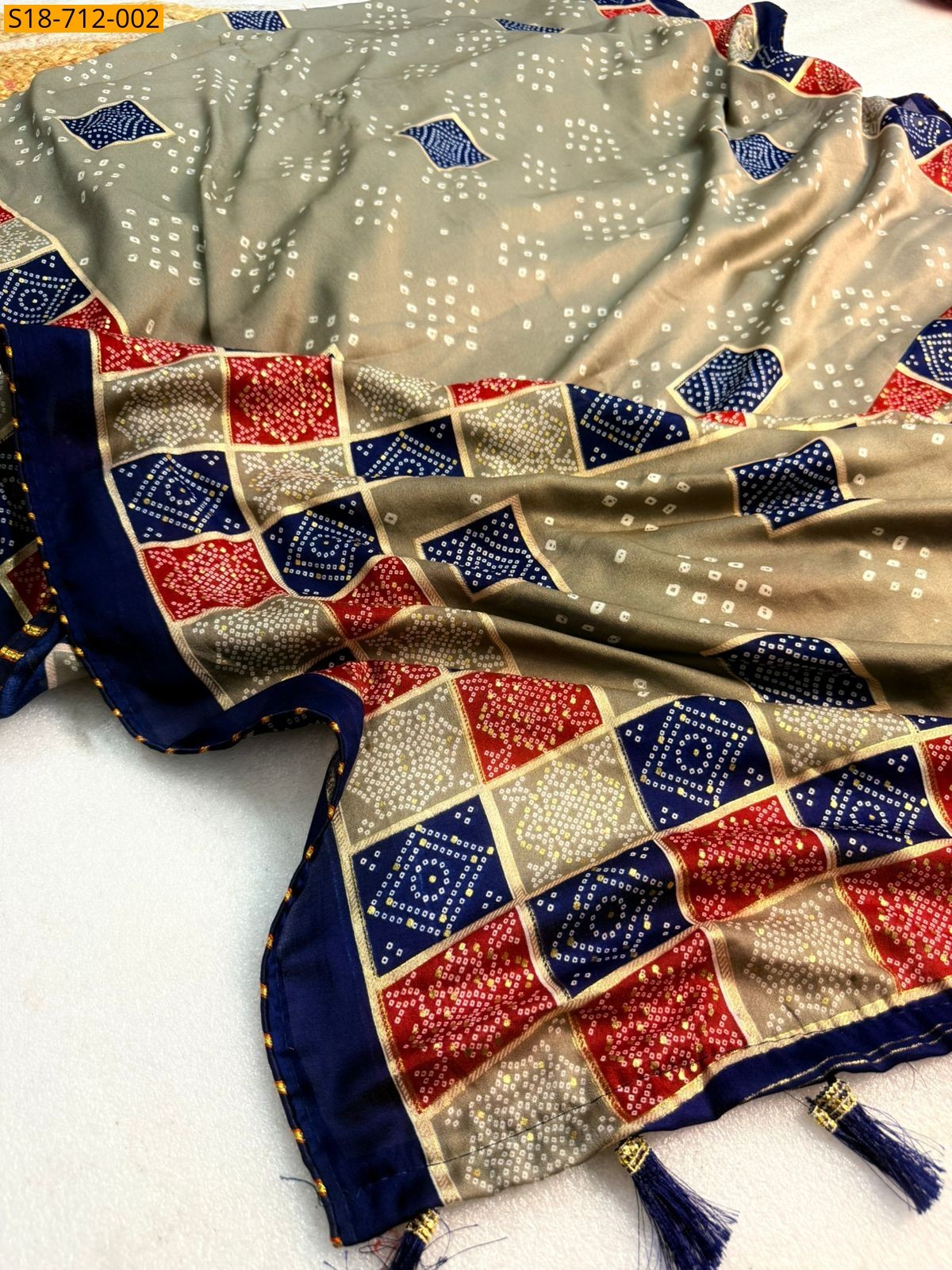 Grey Fancy Marshmellow Blooming Sarees