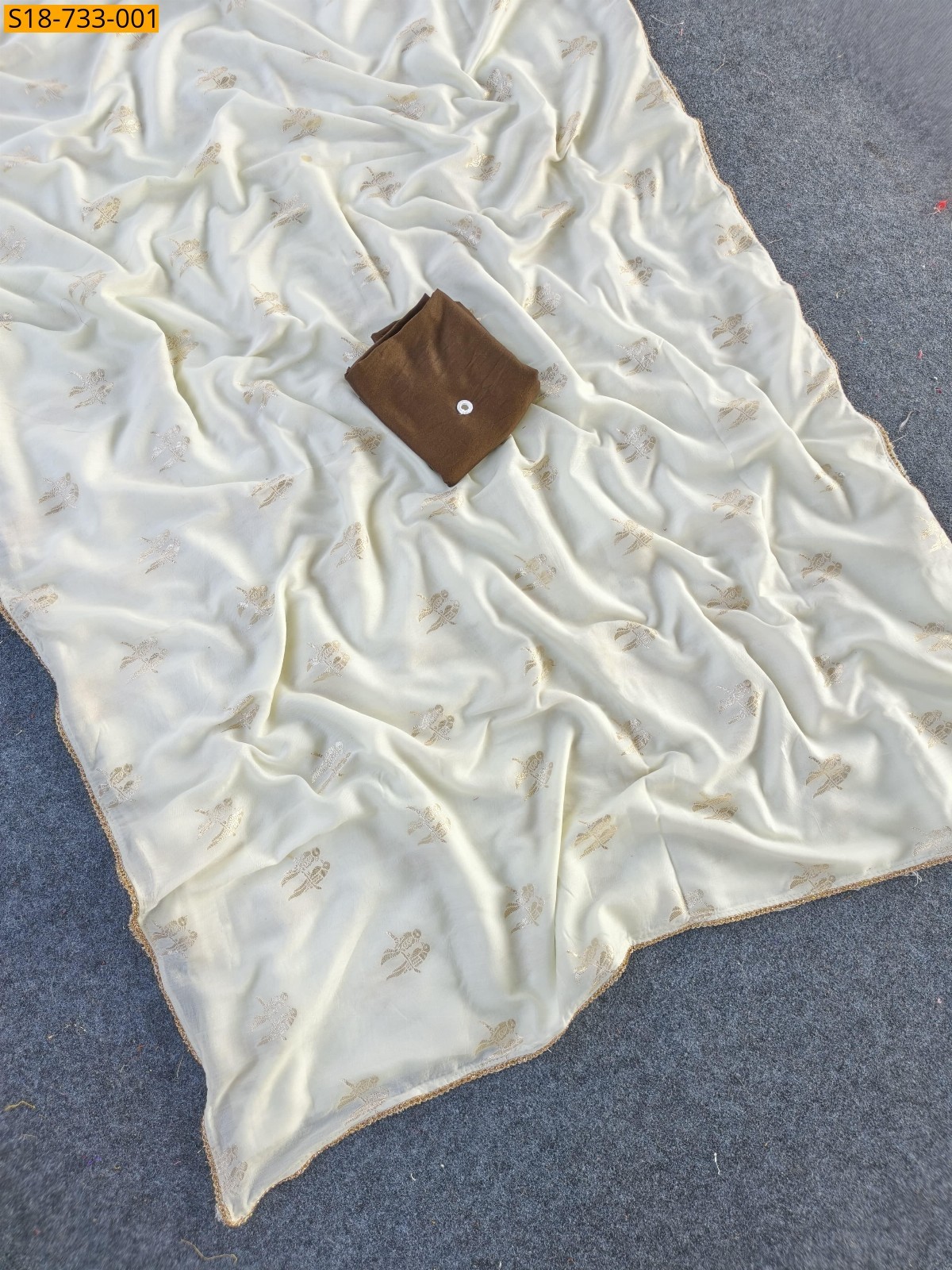 White Viscose chiffon georgette Sarees