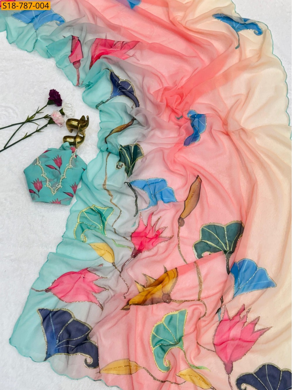 Soft and Smooth Weightless Chiffon Saree