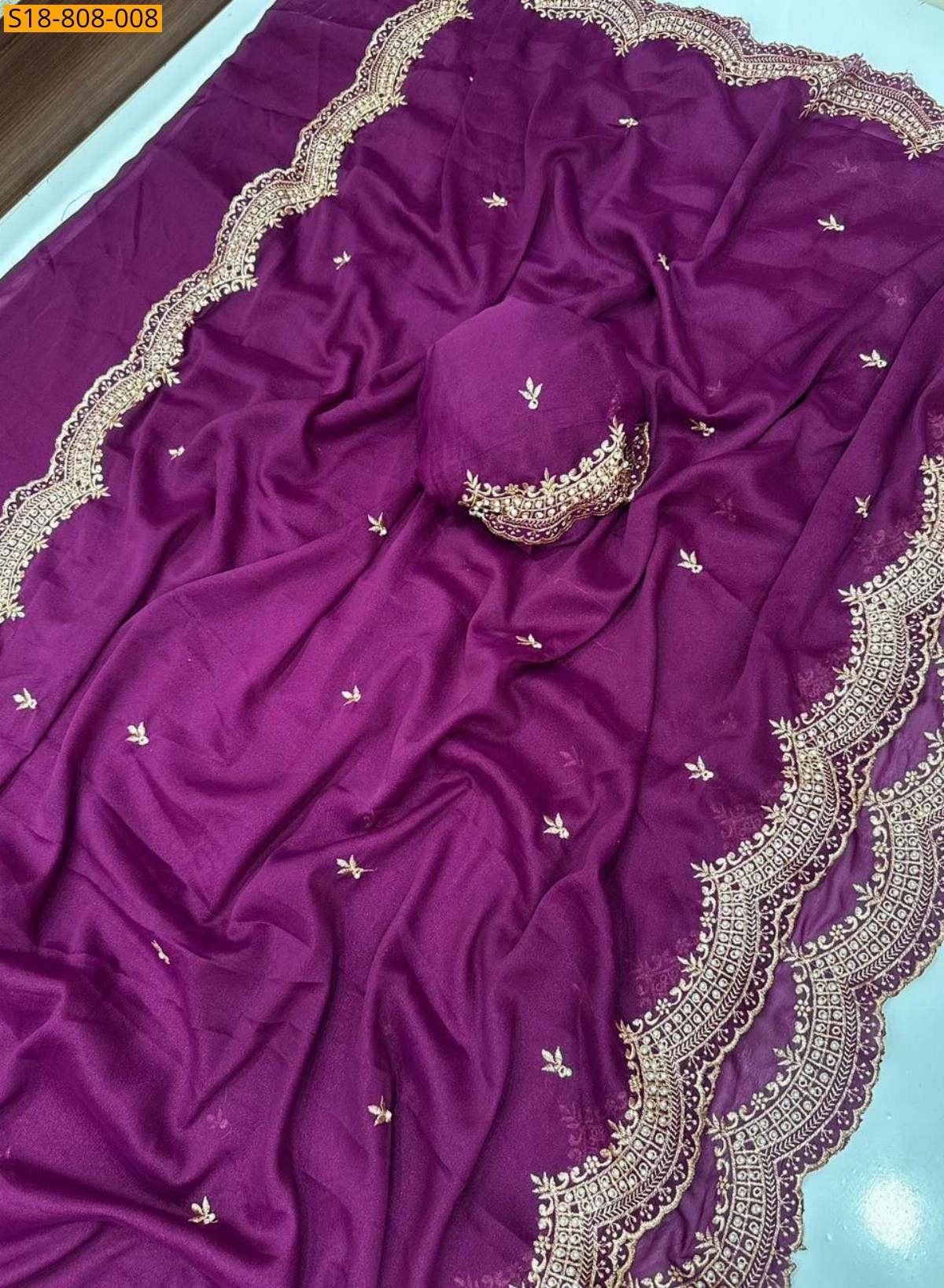 Megenta Star Georgette  Saree