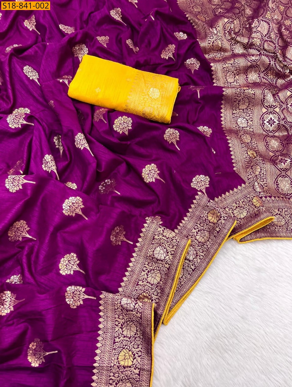Megenta Fancy Soft Silk Saree