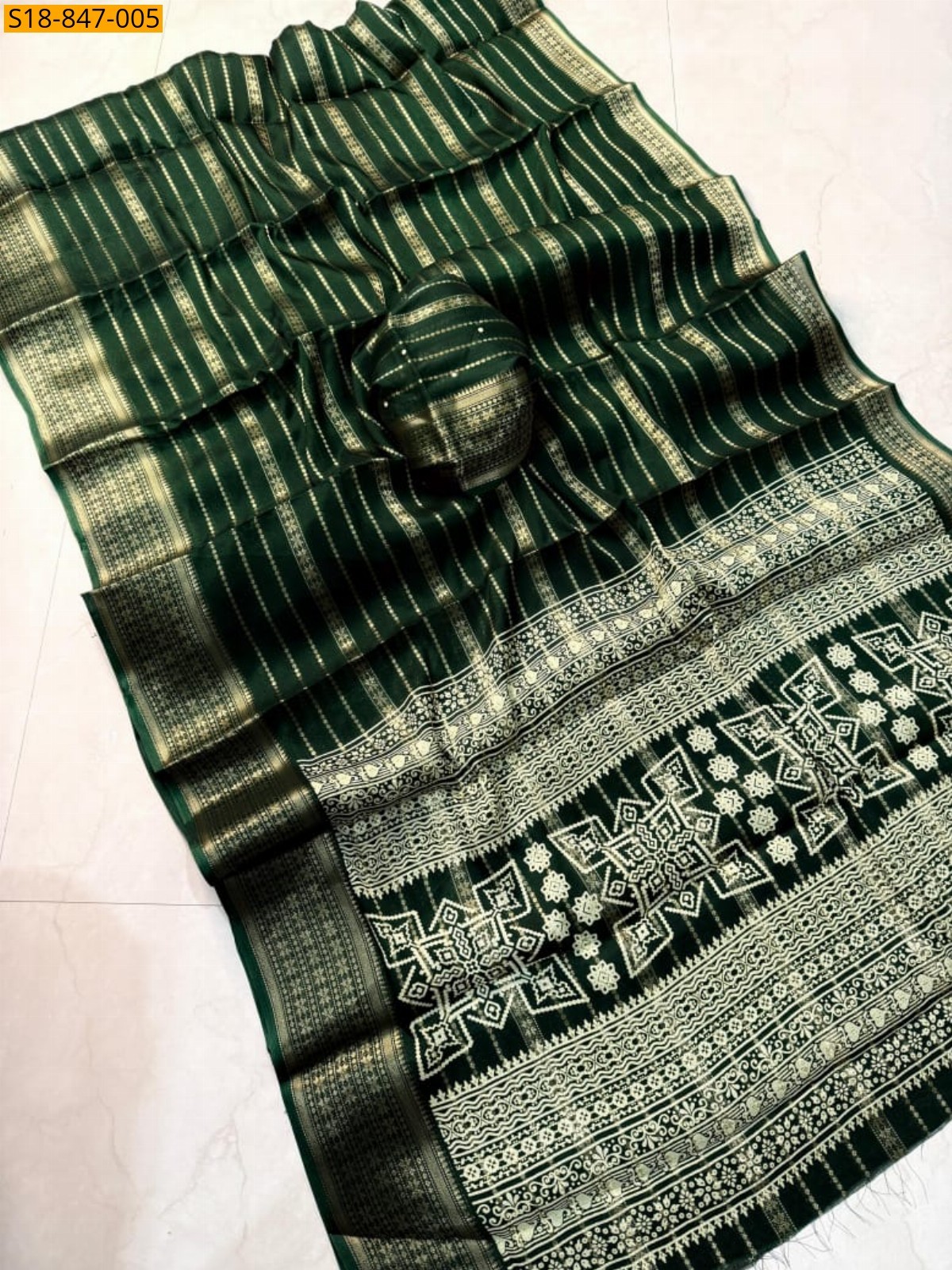 Green Fancy  Siik Saree