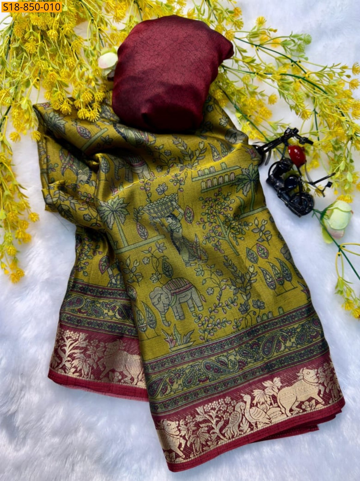 Mehndi Green Fancy Soft bleck dola silk saree