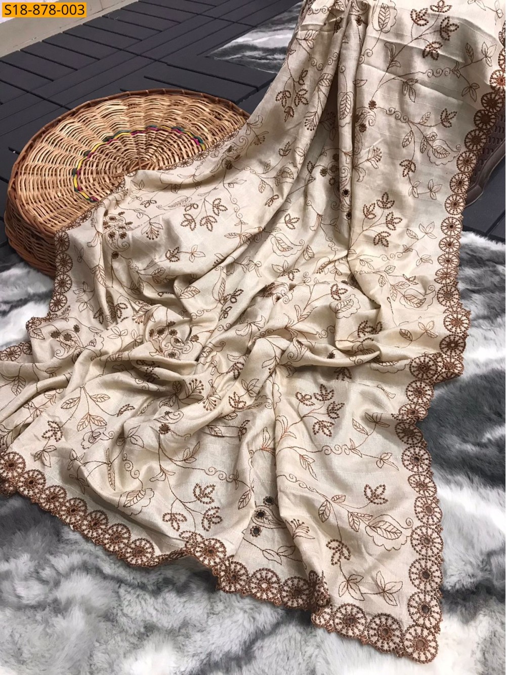 Fancy Soft Silk Thread Handwork Sarees
