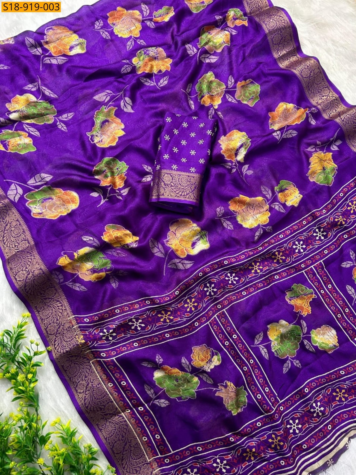 Violet Fancy Massmellow Saree