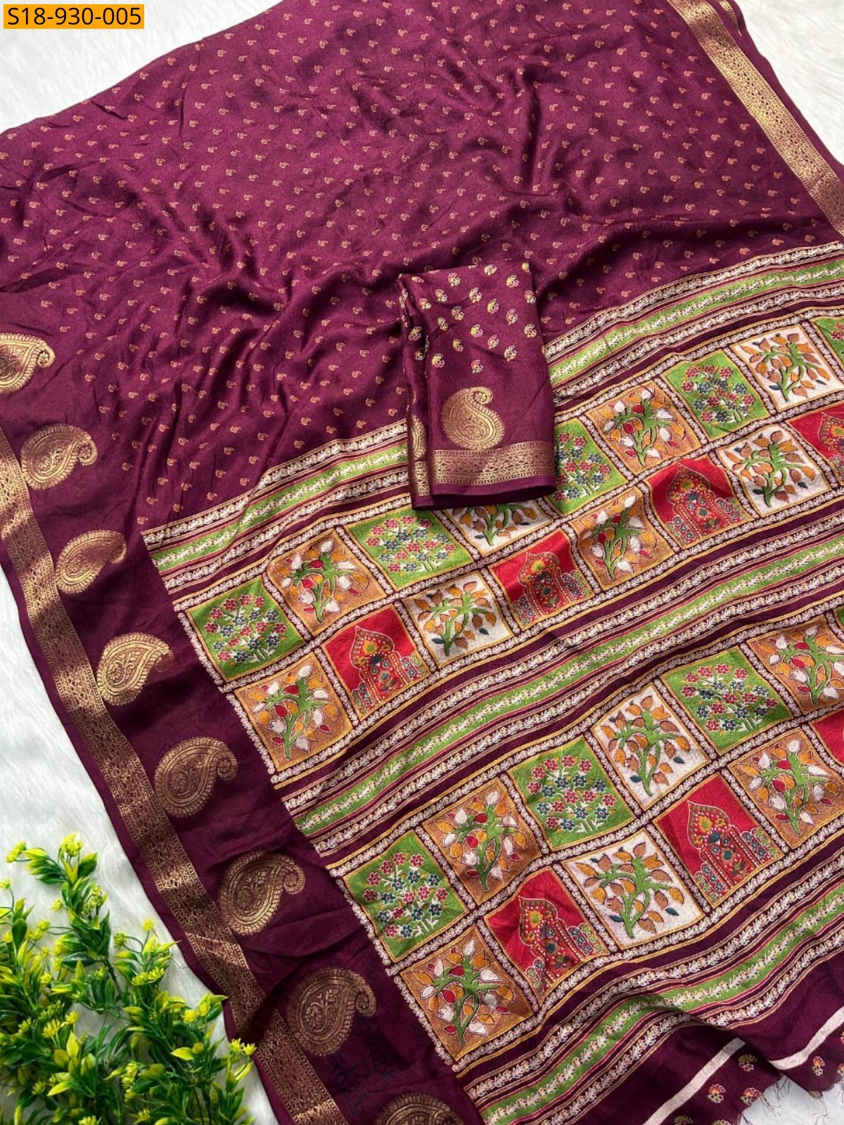 Maroon Fancy Massmellow Saree