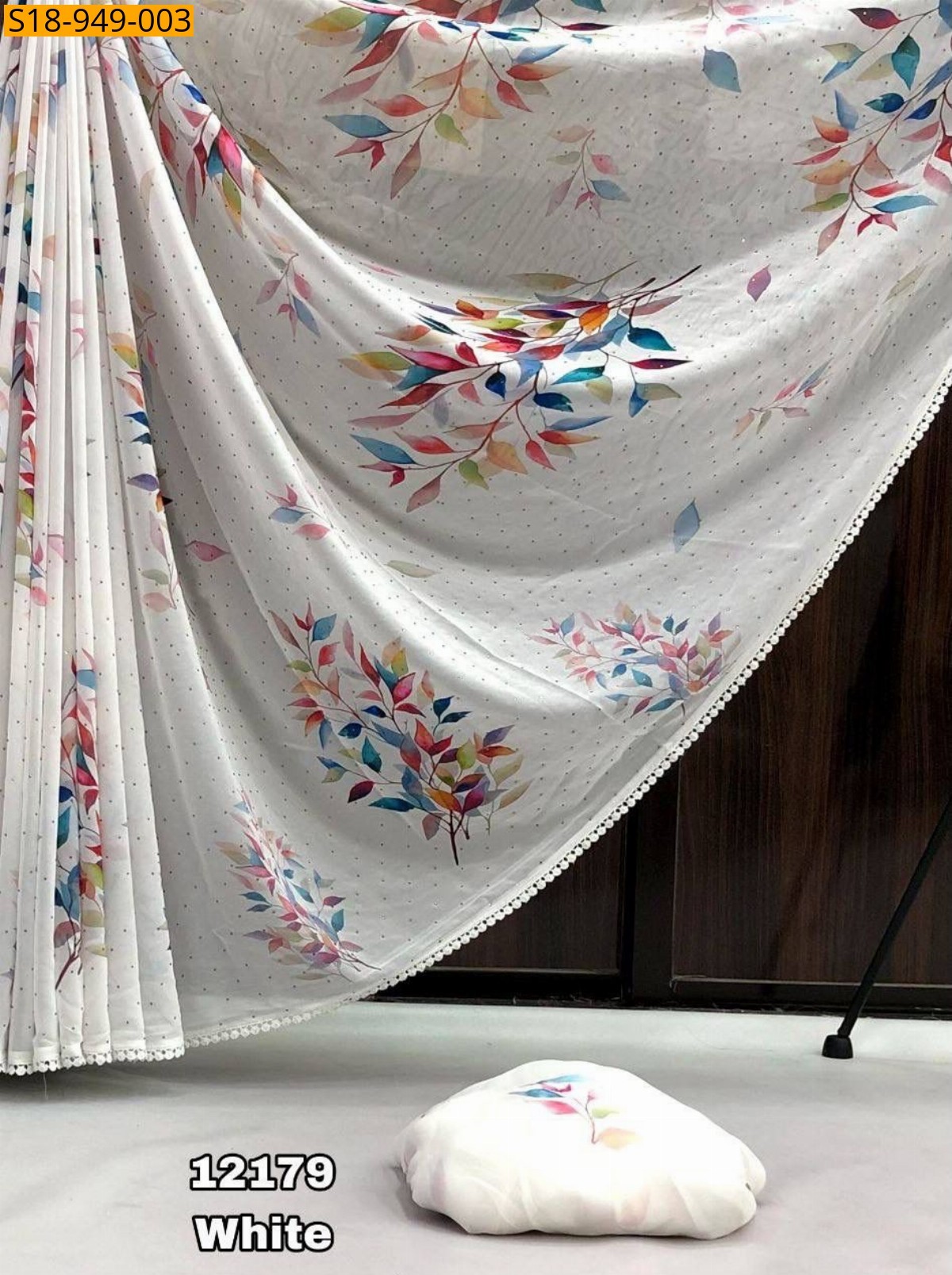 White Fancy Georgette Blooming Saree
