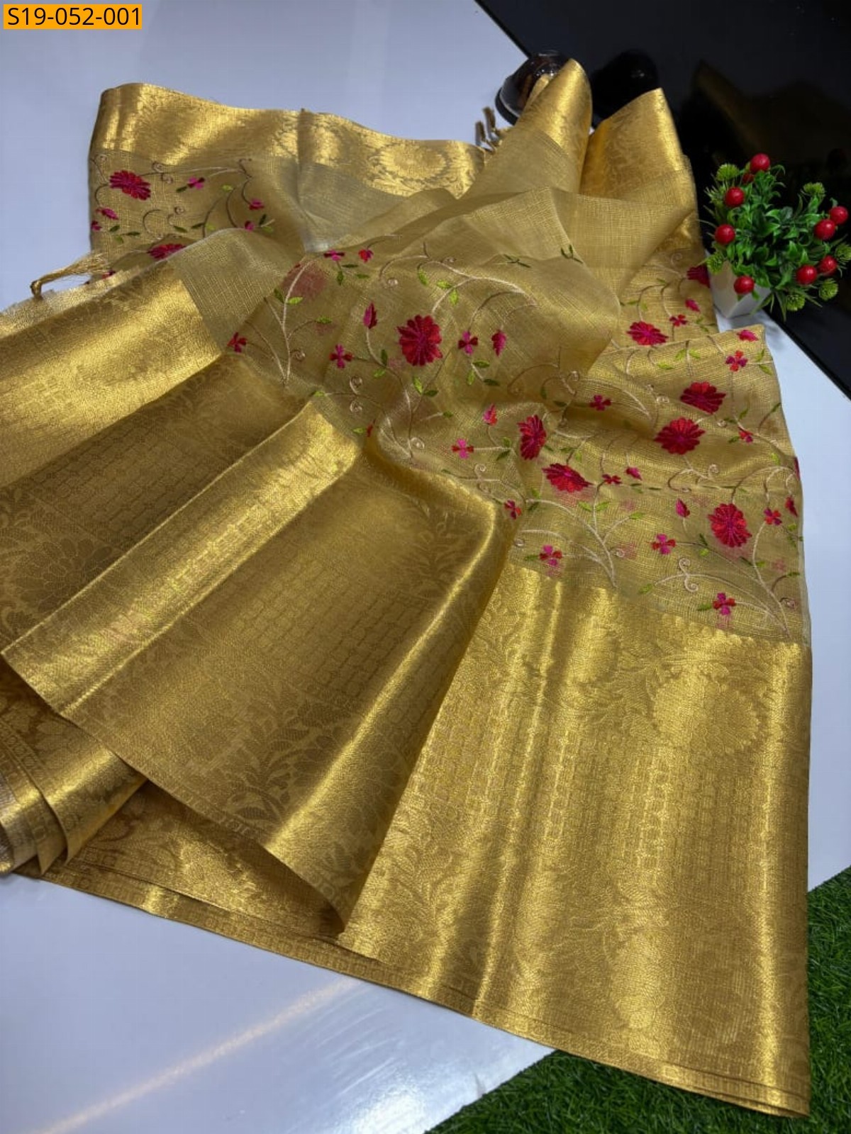 Golden Banarasi soft tissue saree