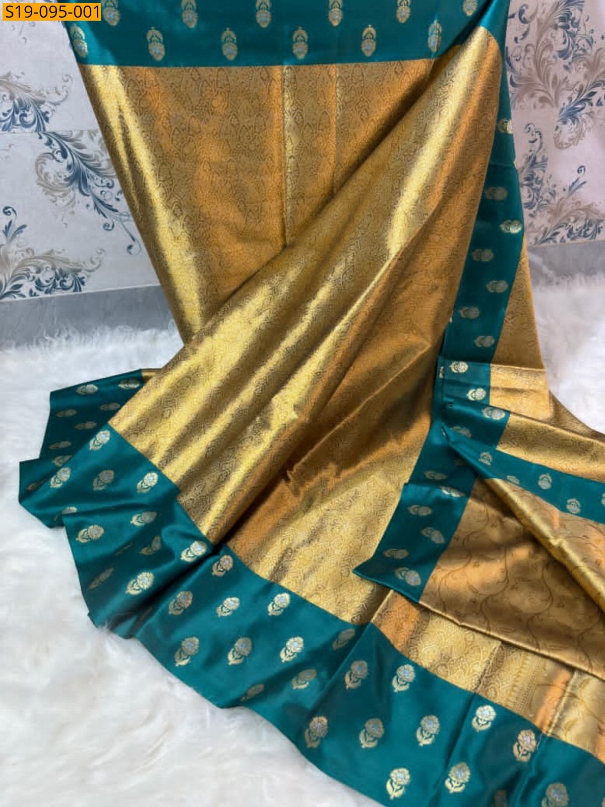Gold Fancy kanchivaram silk saree