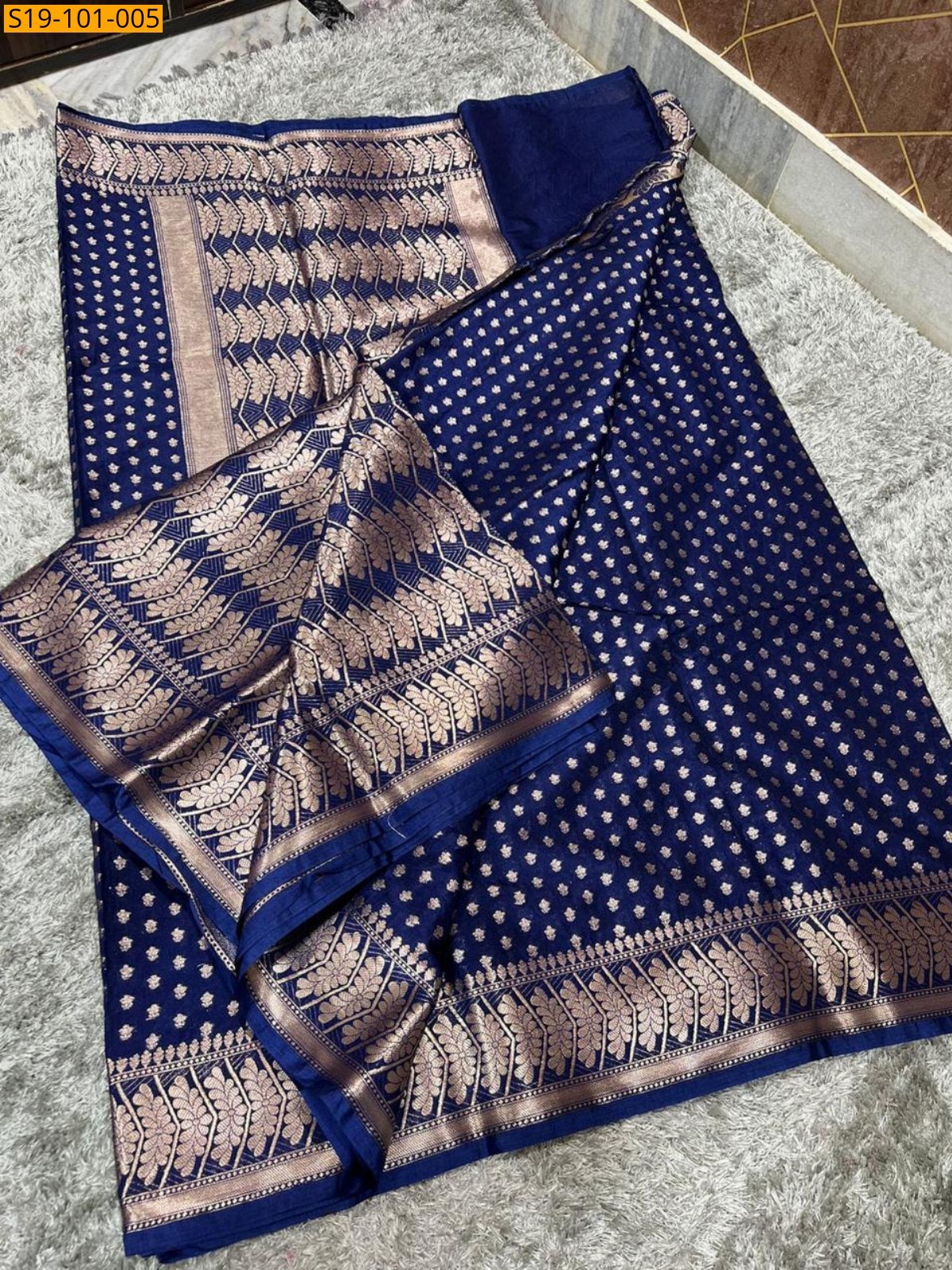 Navy Blue Banarasi katan soft silk saree