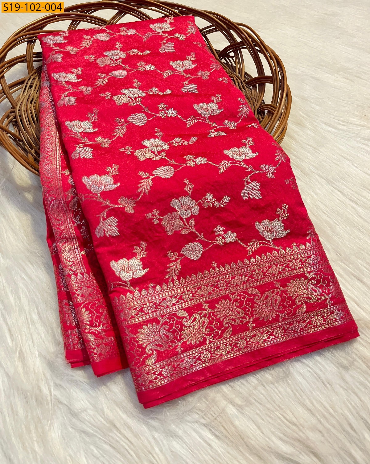 Red Banarasi katan soft silk saree