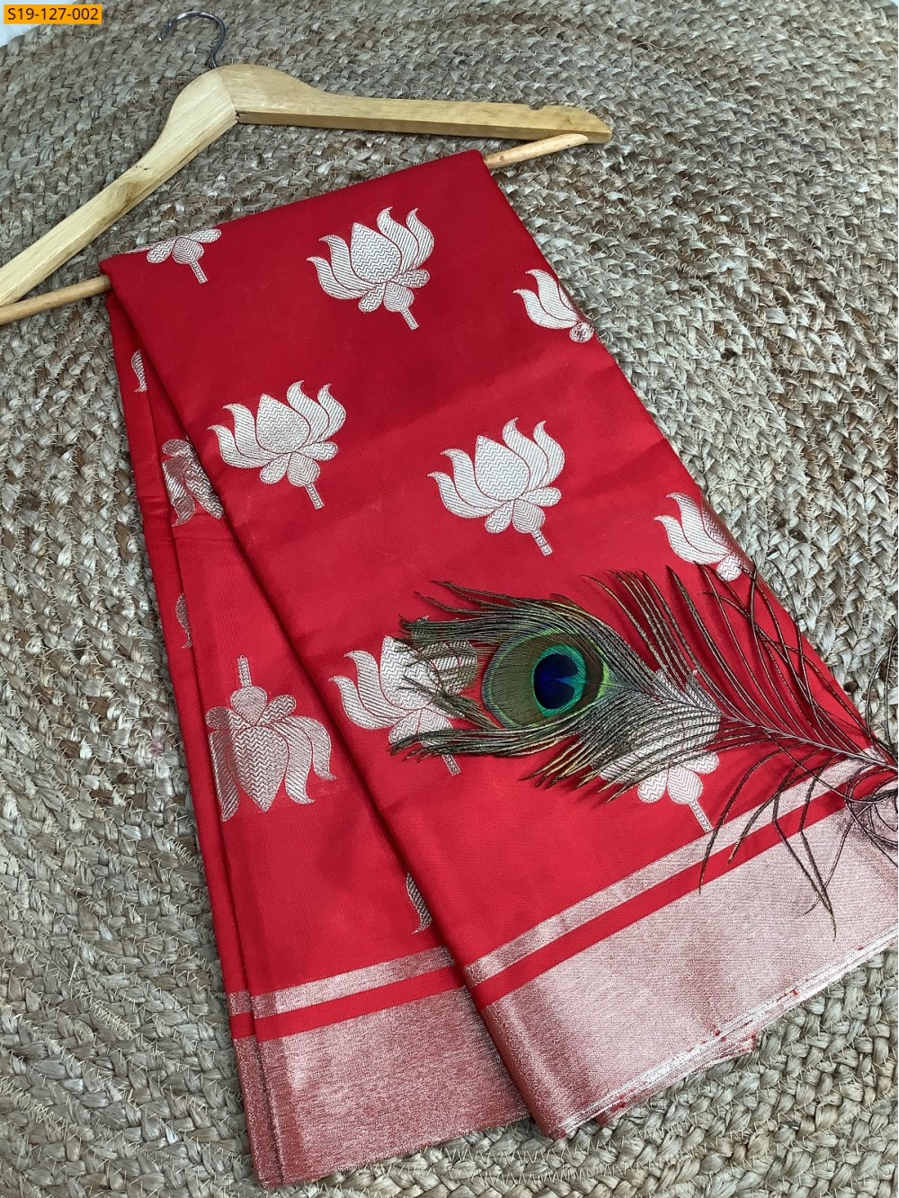 Red Fancy Banarasi Semi Kataan Soft Silk saree Red Fancy Banarasi Semi Kataan Soft Silk saree