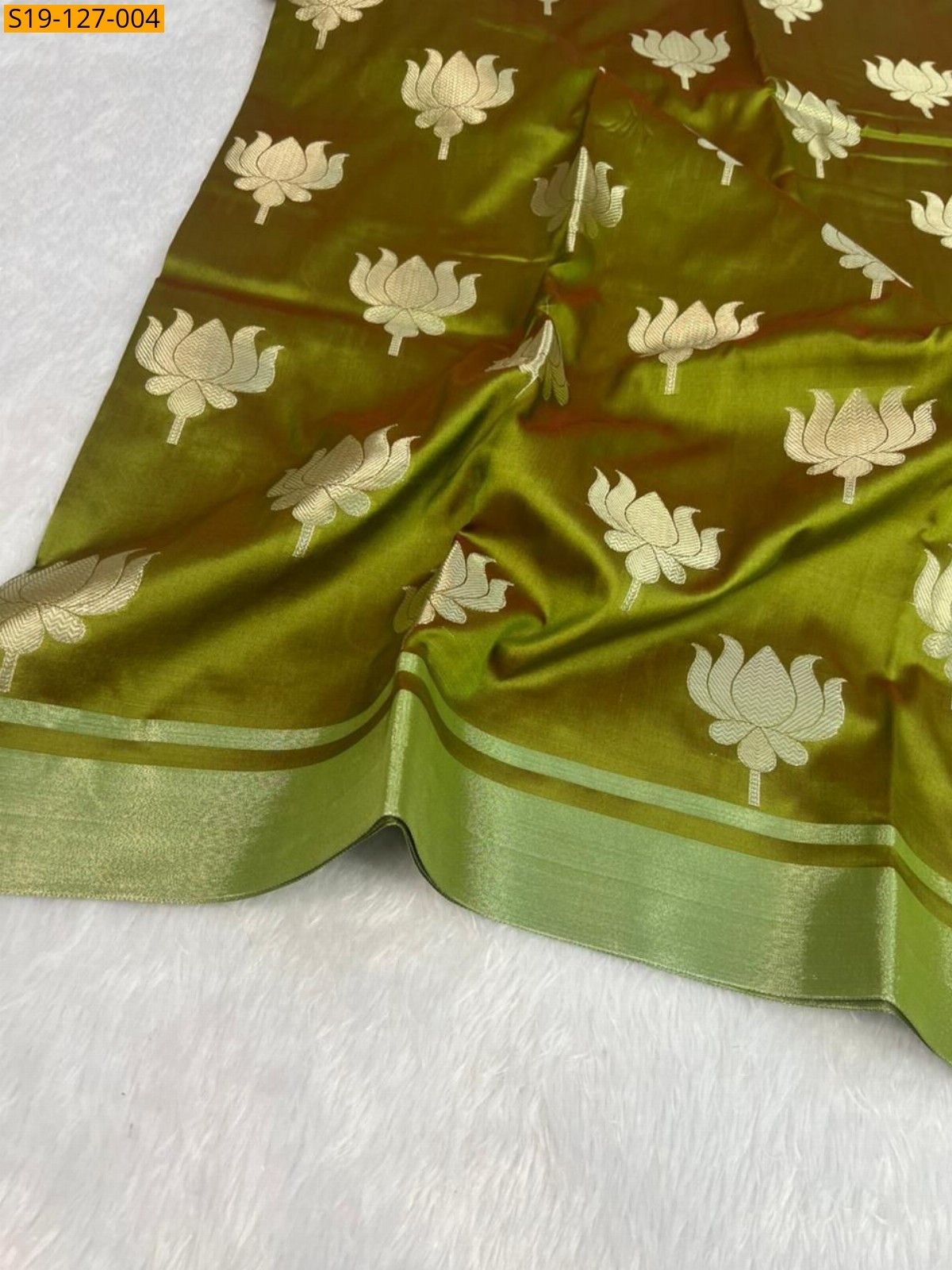 Fancy Banarasi Semi Kataan Soft Silk saree - Green