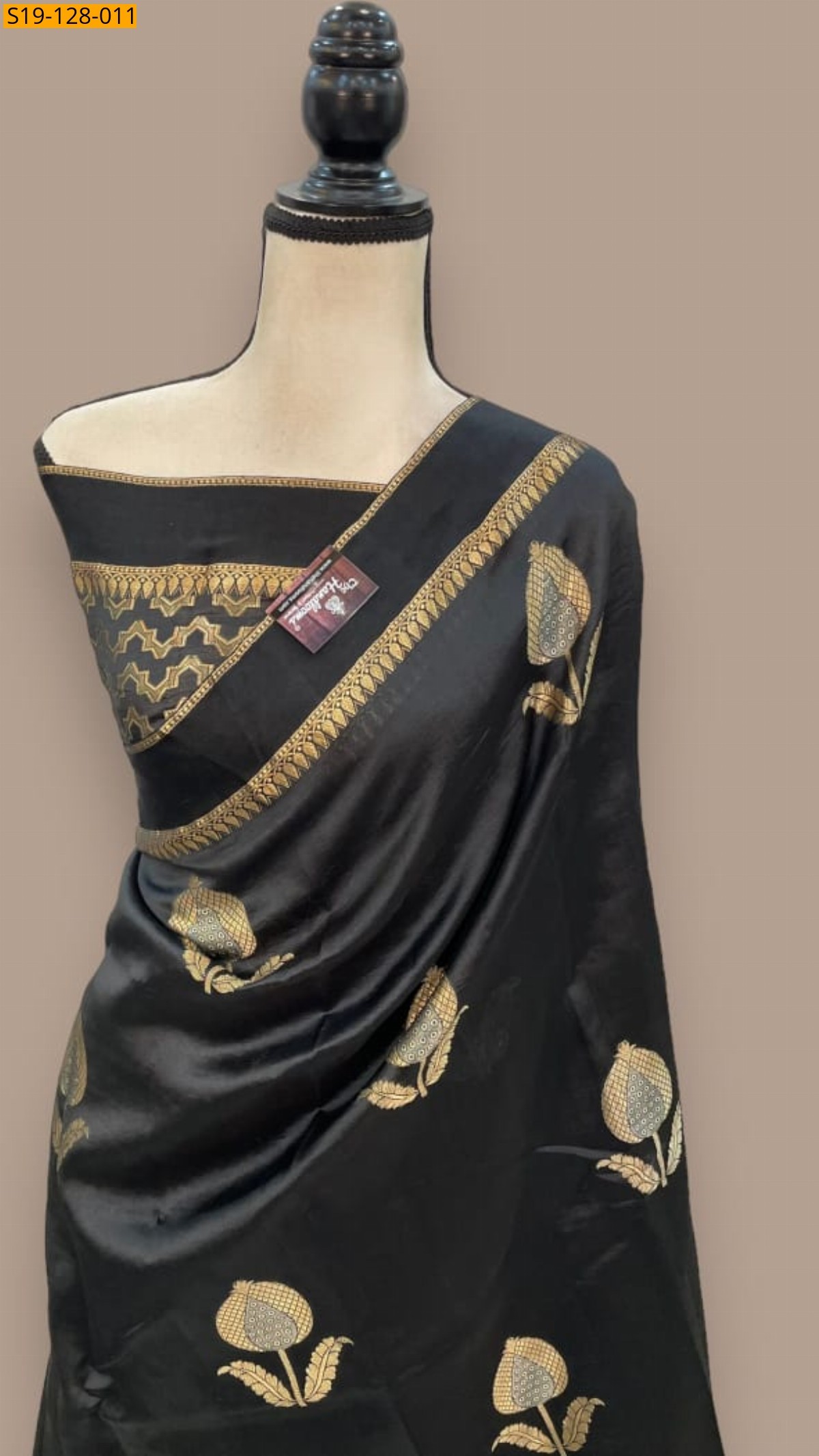 Black Fancy Raw Mango Soft silk Banarsi Saree