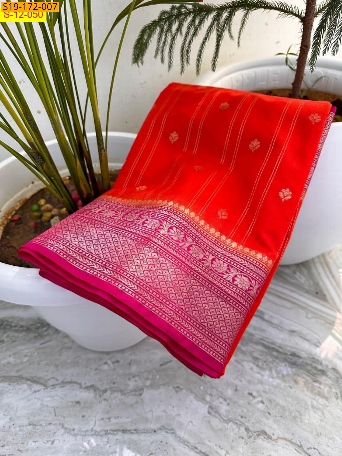 Red Banarasi Semi Chiniya Soft Silk Saree