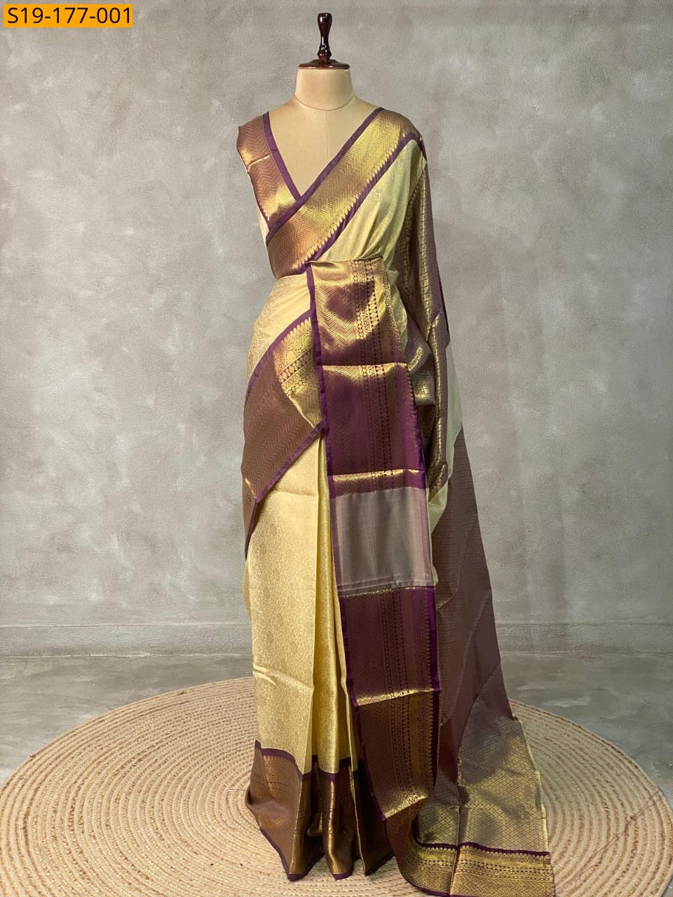 Sandal Banarsi semi katan Saree