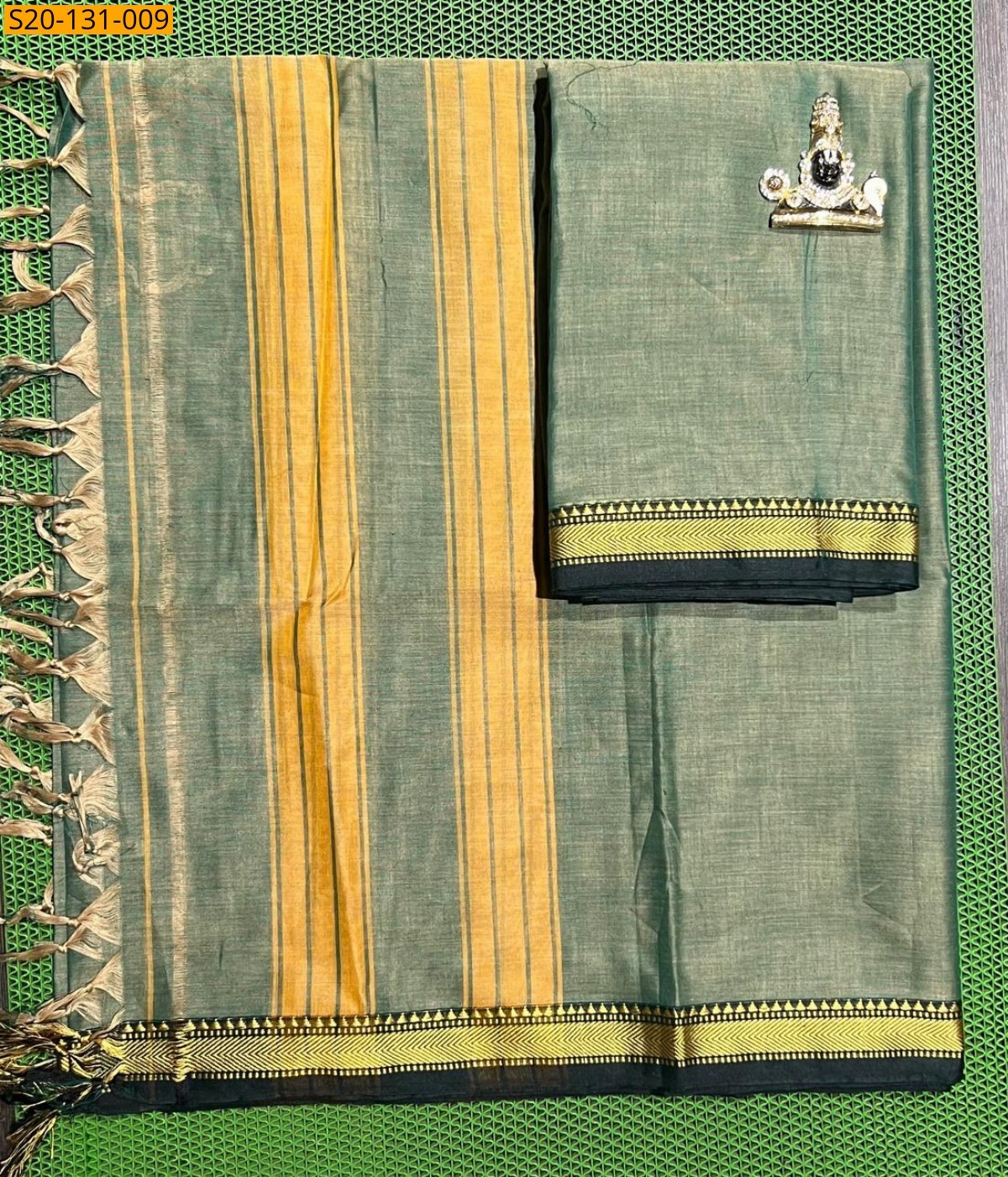 Green Narayanpet soft cotton suits & Dresses