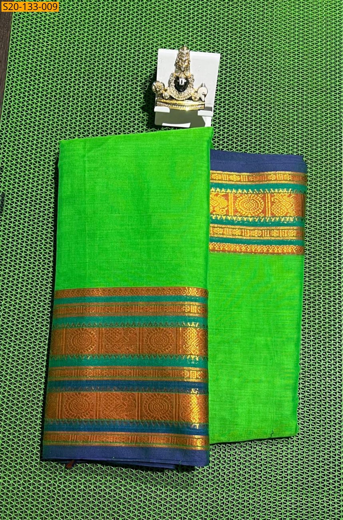 Parrot Green Narayanpet soft Cotton Saree