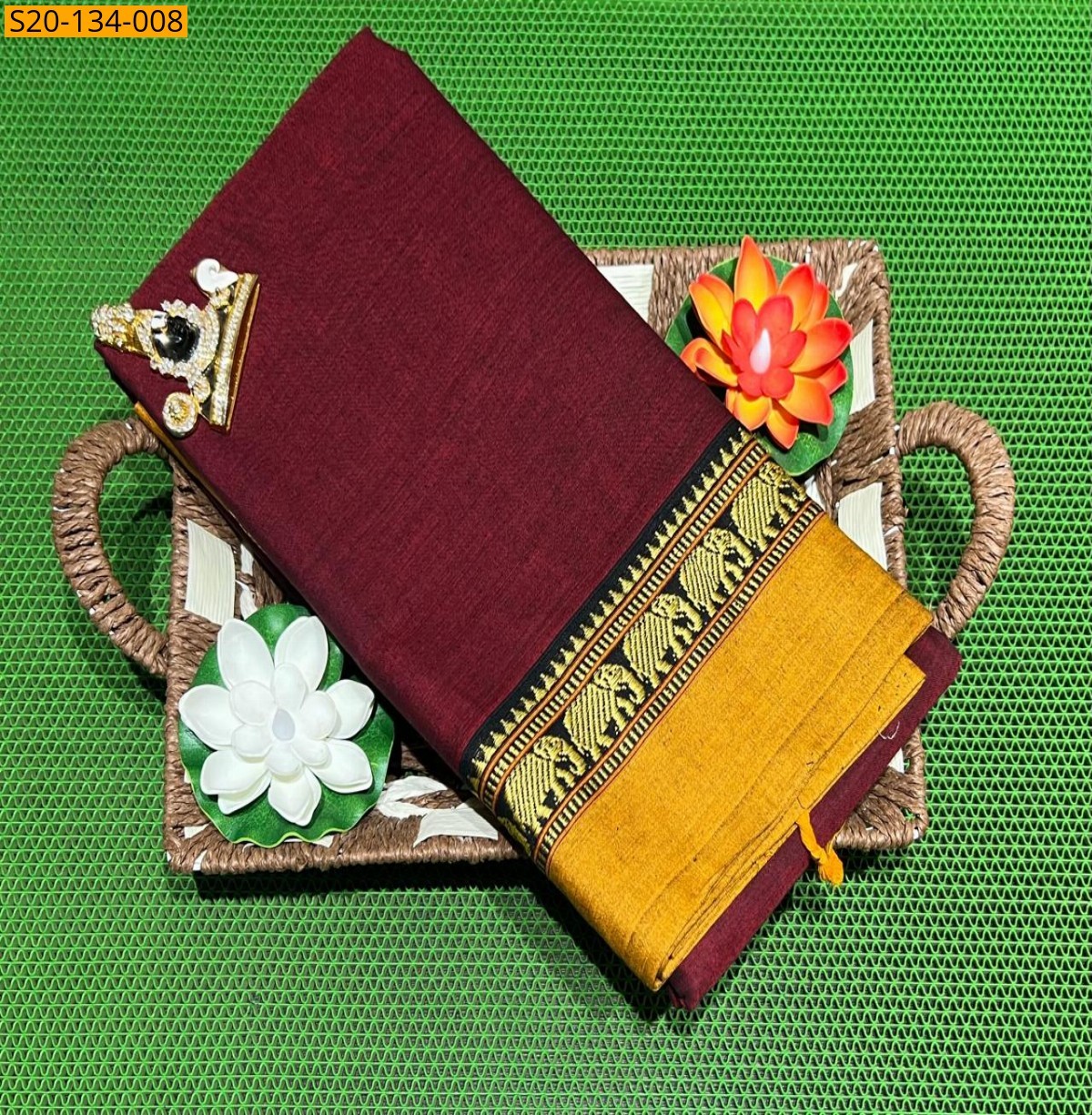Maroon Narayanpet soft cotton saree 