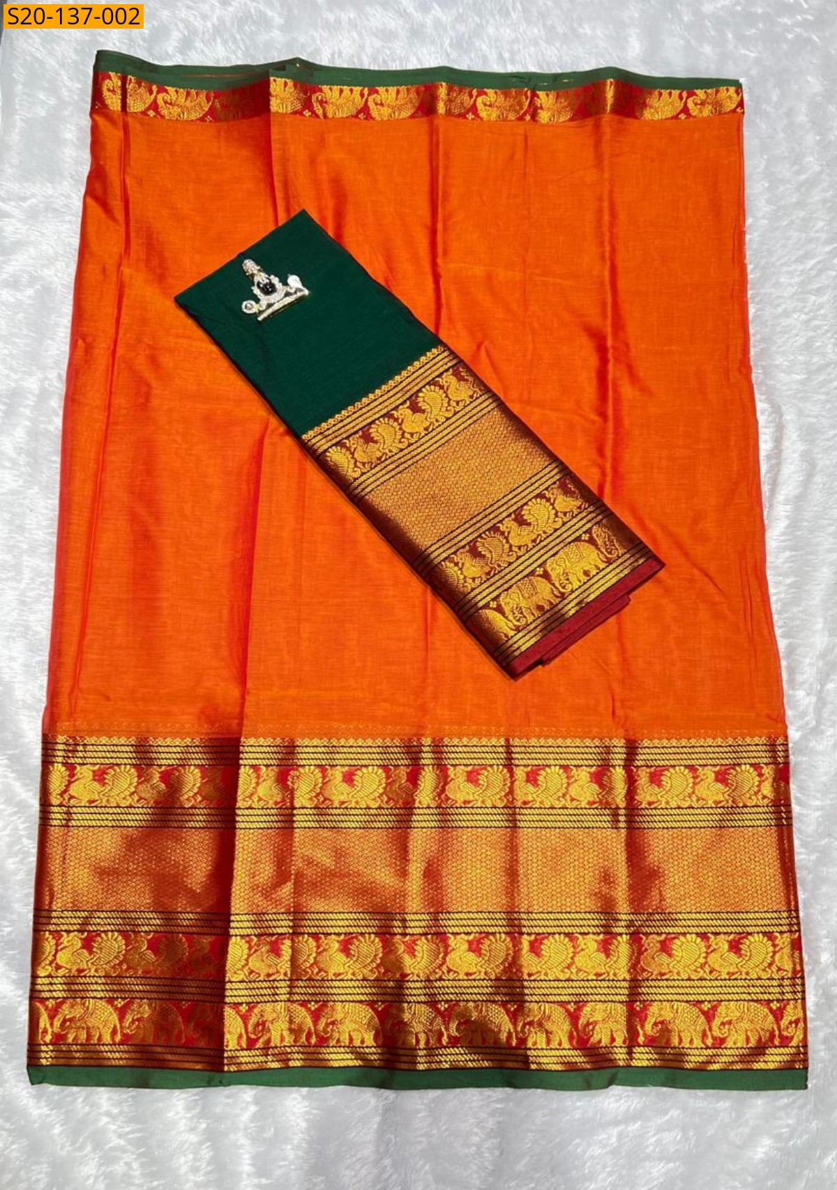 Handwoven narayanpet lehenga material 