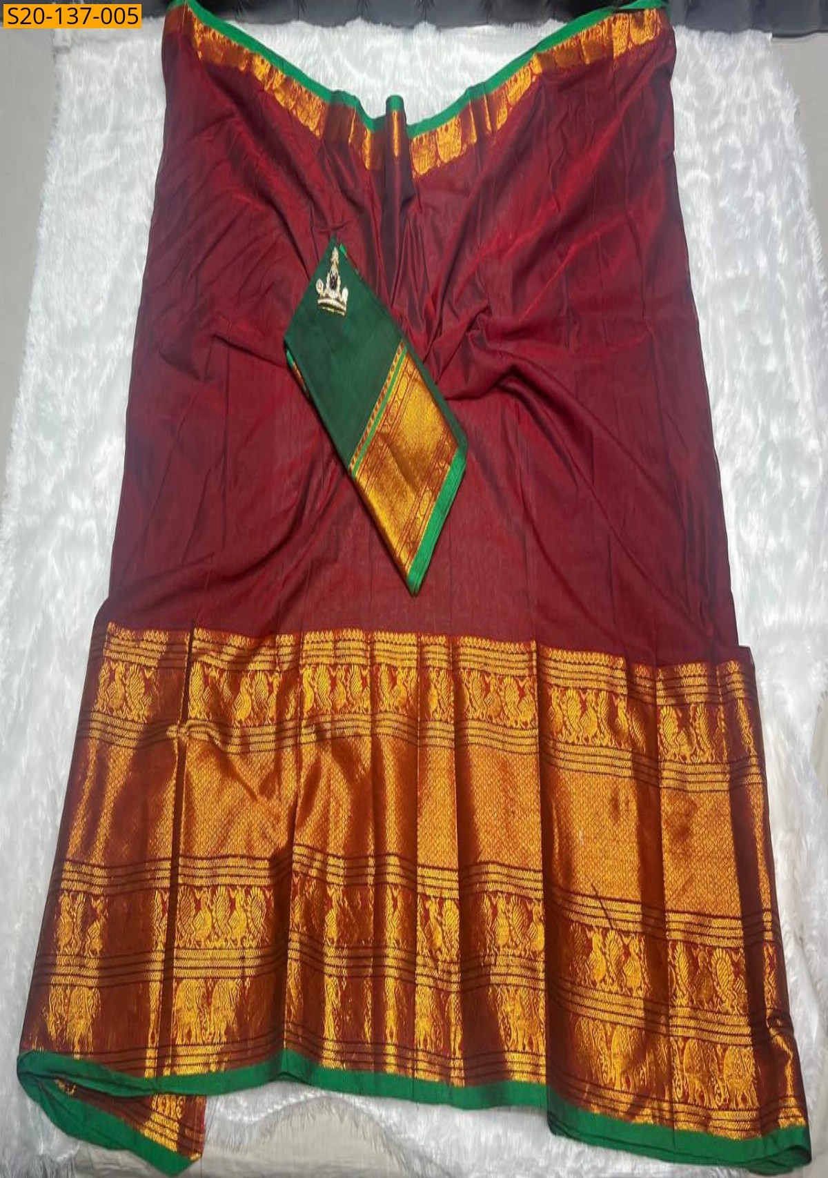 Maroon Handwoven narayanpet lehenga material 