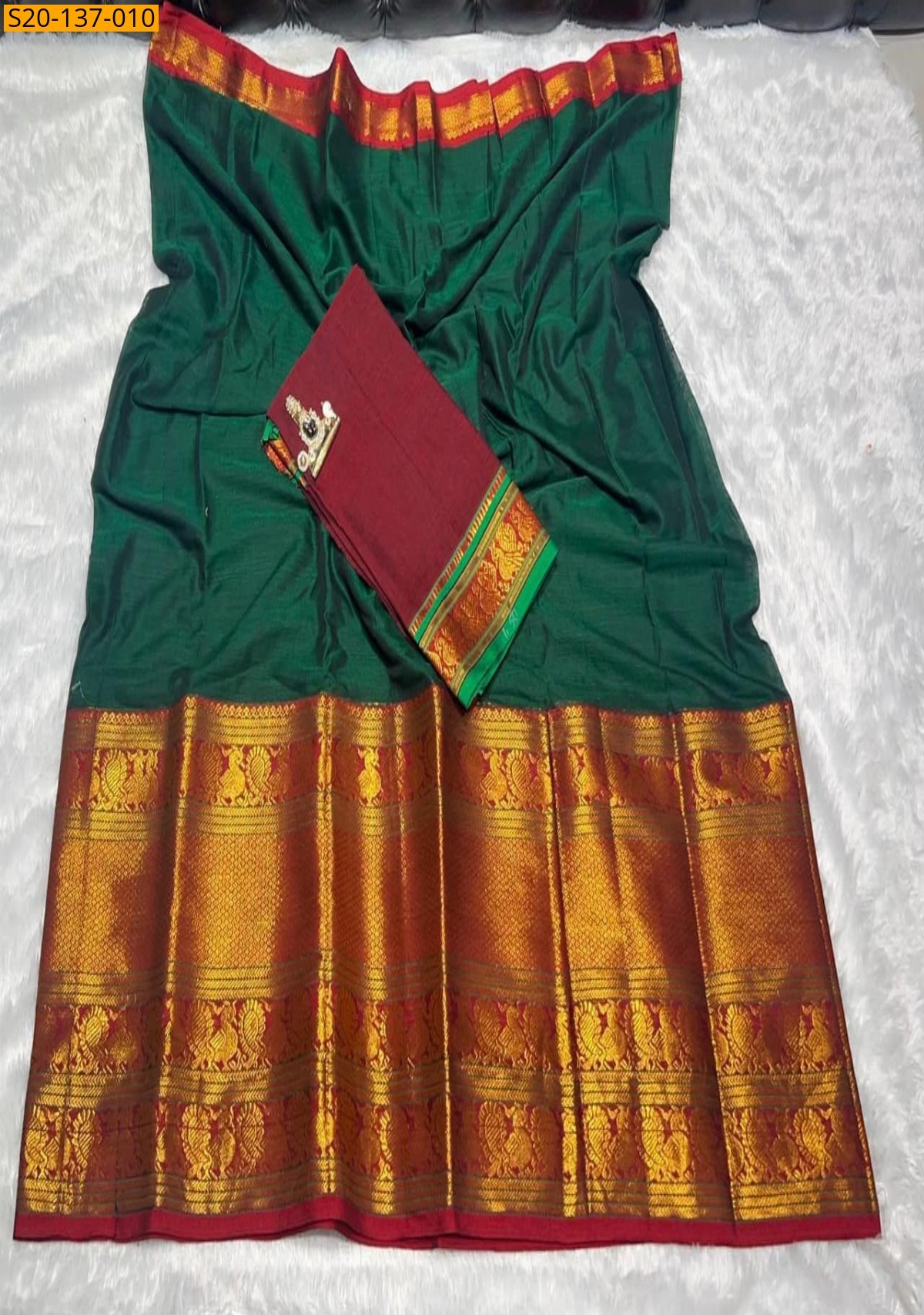 Green Handwoven narayanpet lehenga material 