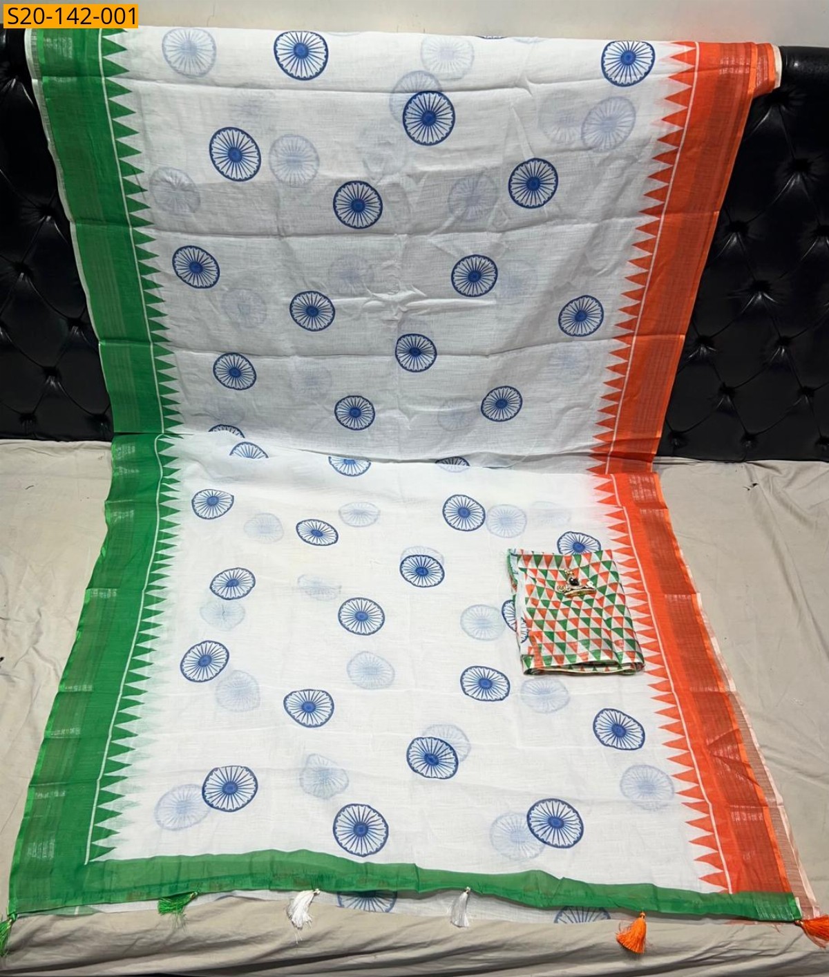 White Cotton linen tiranga  saree