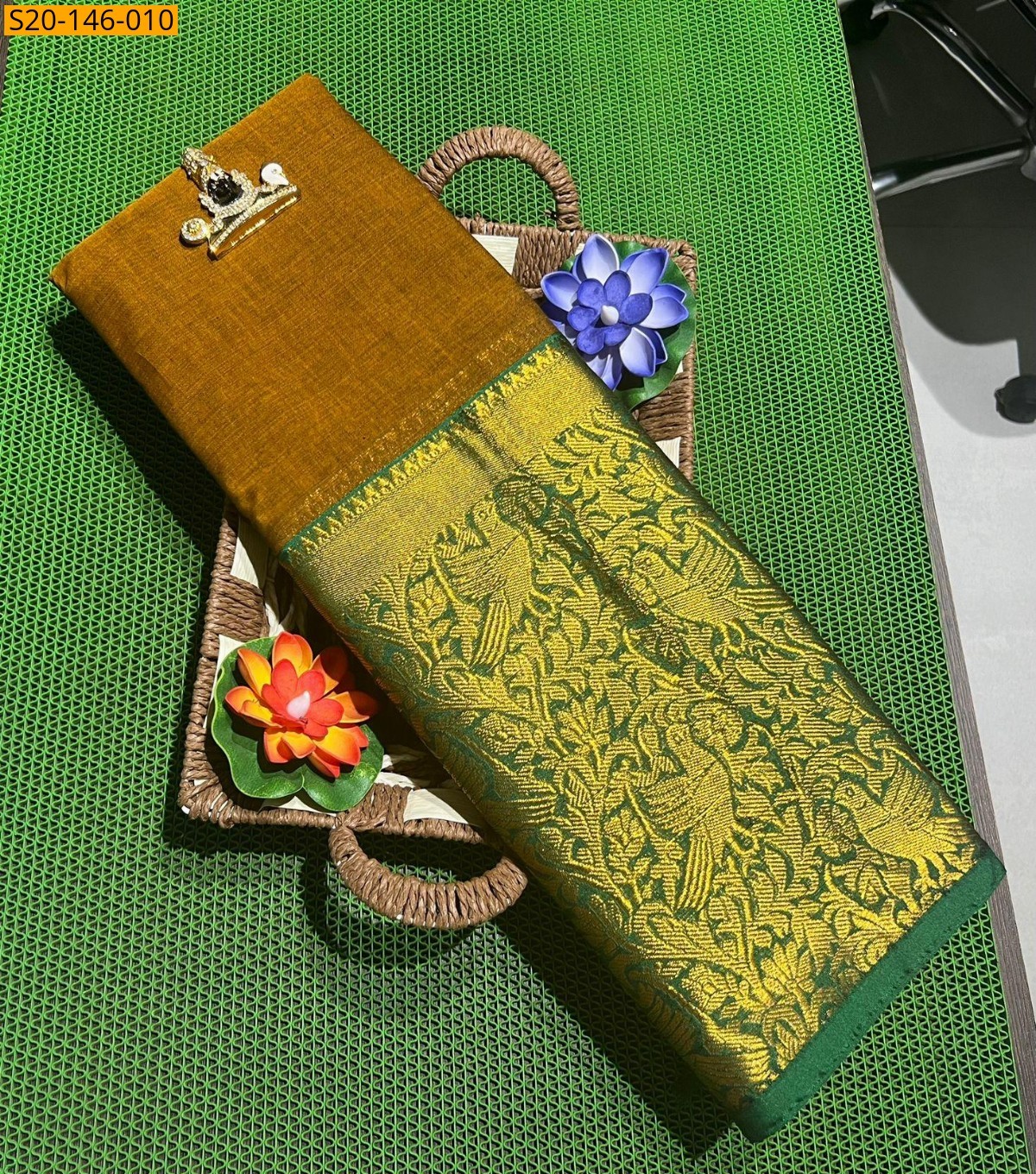 Brown Traditional narayanpet  sarees