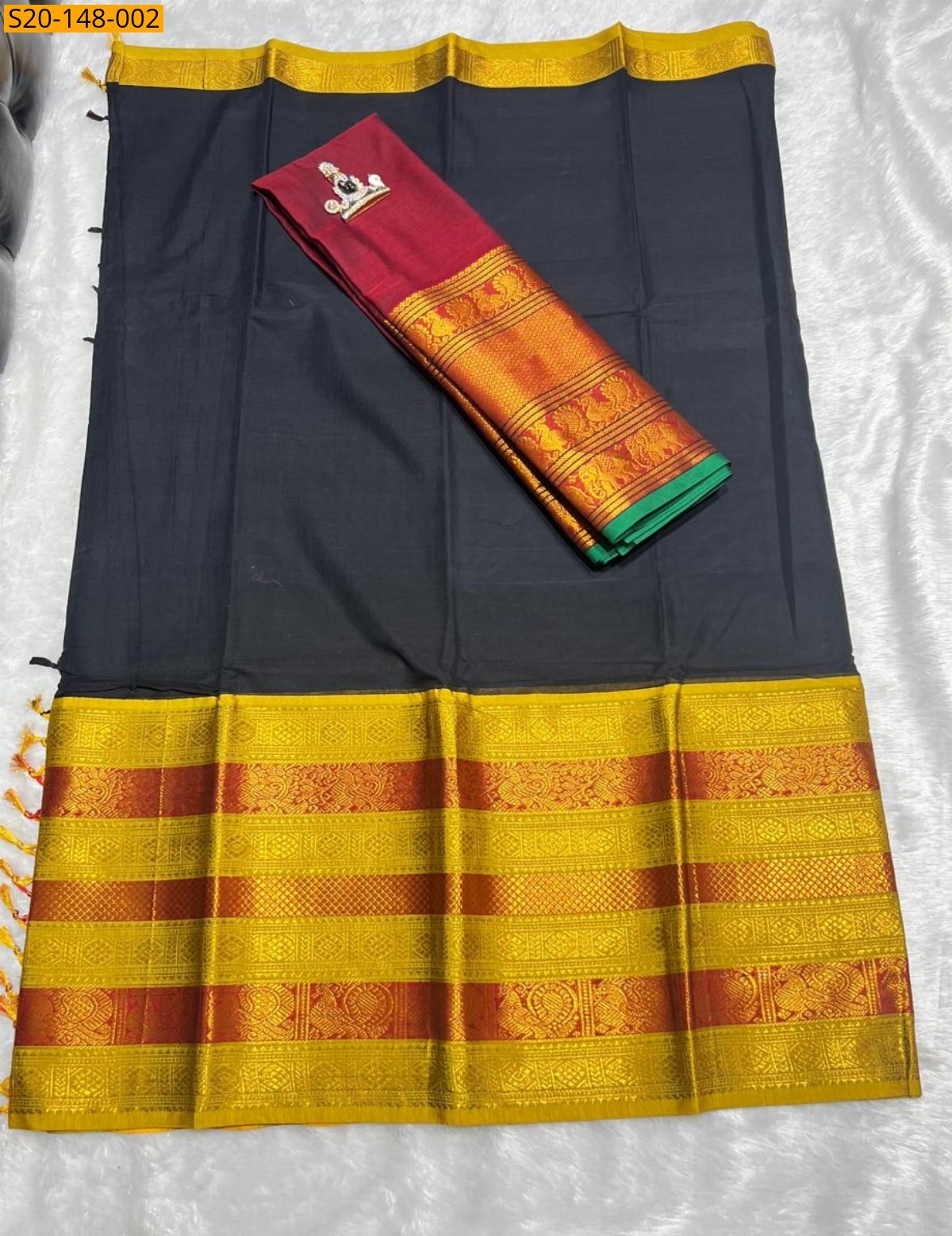 Black Traditional handwoven narayanpet Half saree