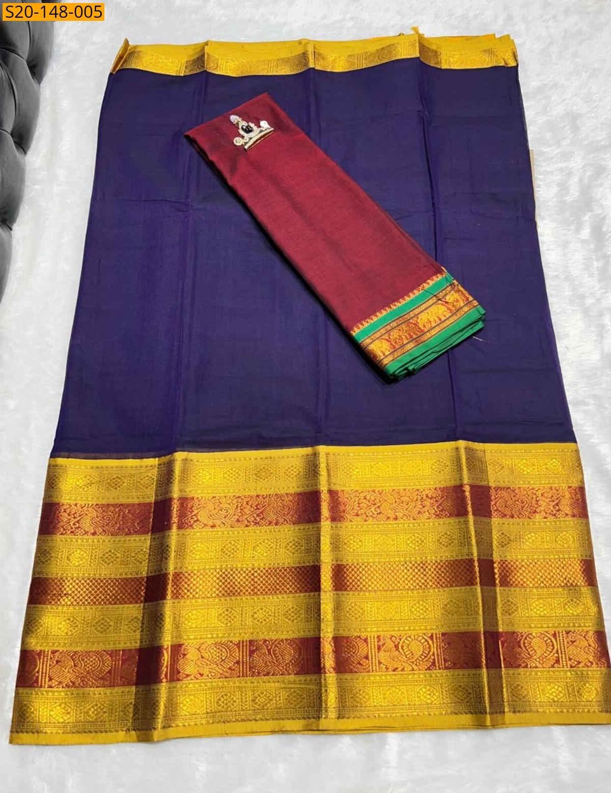 Green Traditional handwoven narayanpet Half saree